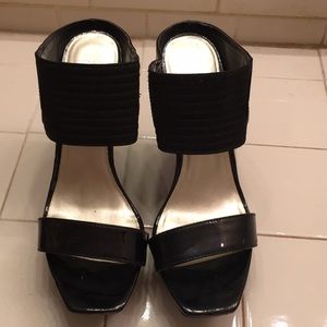 Jessica Simpson black wedge sandals